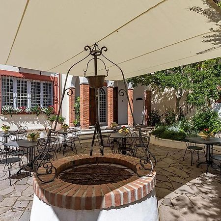 Borgo Prima Luce Hotel Cuglieri Buitenkant foto