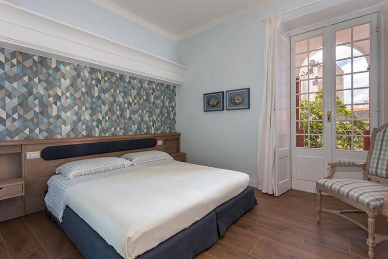 Borgo Prima Luce Hotel Cuglieri Buitenkant foto
