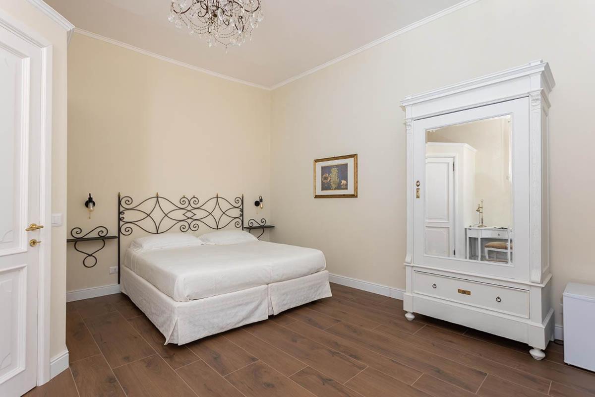 Borgo Prima Luce Hotel Cuglieri Buitenkant foto